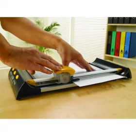   Vágógép görgős körkéses, A4, 10lap, Fellowes® Neutron A4+